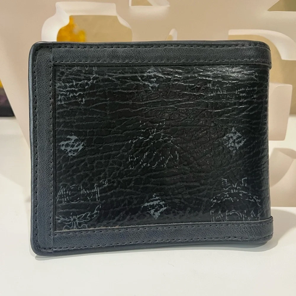 MCM BLACK VISETOS MEN’S WALLET - Picture 2 of 14
